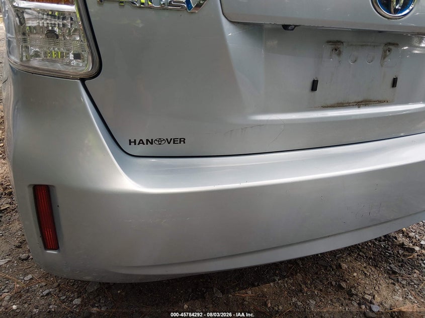 2013 Toyota Prius v VIN JTDZN3EU2D3200596 IAAI salvage auction — REAR END, Clear (Virginia), sold $8,700 on 2026-08-11 (photo 6)