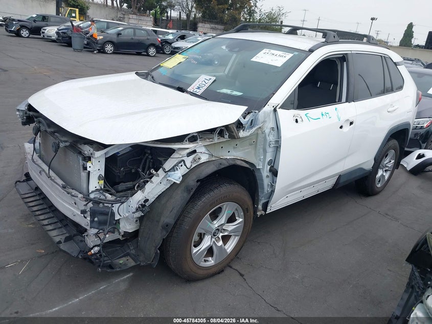 2021 Toyota Rav 4 VIN 2T3W1RFV6MW105058 IAAI salvage auction — FRONT END, Wait Title, sold $9,800 on 2026-08-23 (photo 2)