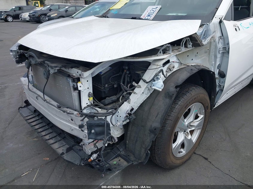 2021 Toyota Rav 4 VIN 2T3W1RFV6MW105058 IAAI salvage auction — FRONT END, Wait Title, sold $9,800 on 2026-08-23 (photo 6)