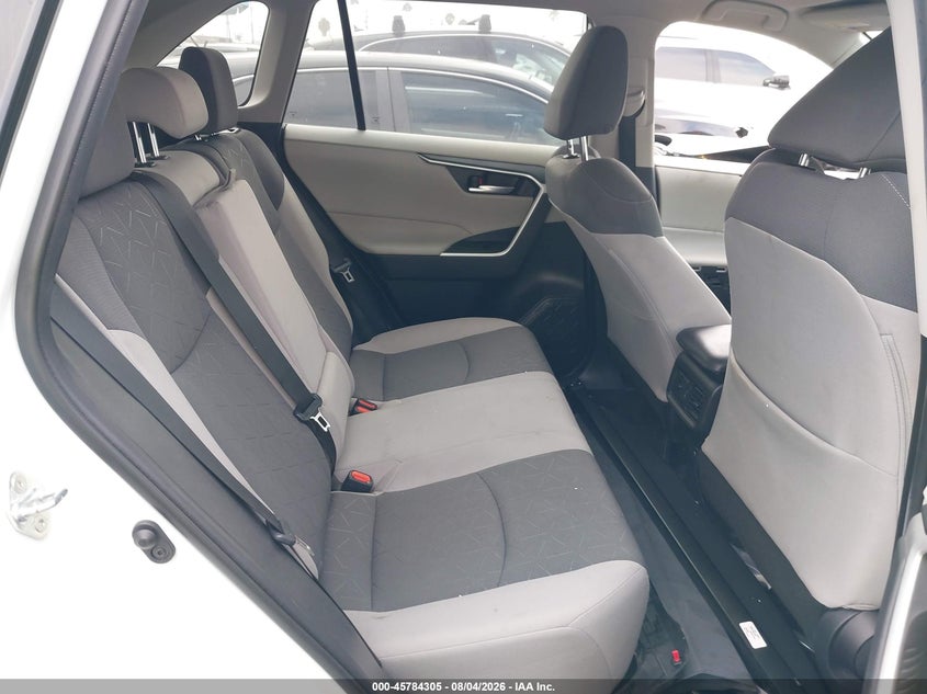 2021 Toyota Rav 4 VIN 2T3W1RFV6MW105058 IAAI salvage auction — FRONT END, Wait Title, sold $9,800 on 2026-08-23 (photo 8)
