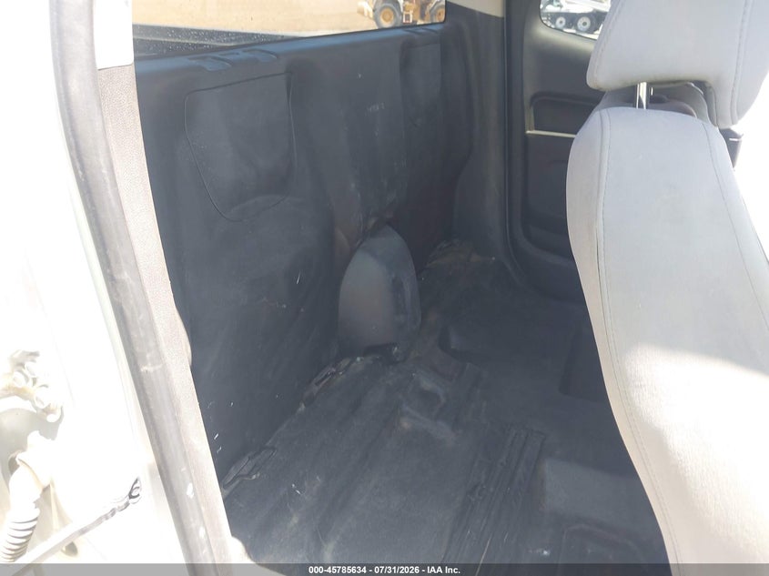 2018 Chevrolet Colorado VIN 1GCHSBEA4J1309895 IAAI salvage auction — FRONT END, Salvage Title, sold $3,350 on 2026-09-03 (photo 8)