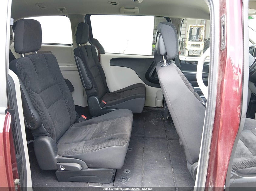 2018 Dodge Grand caravan VIN 2C4RDGBG2JR254878 IAAI salvage auction — NORMAL WEAR, SF97 (Ohio), sold $11,600 on 2026-09-15 (photo 8)