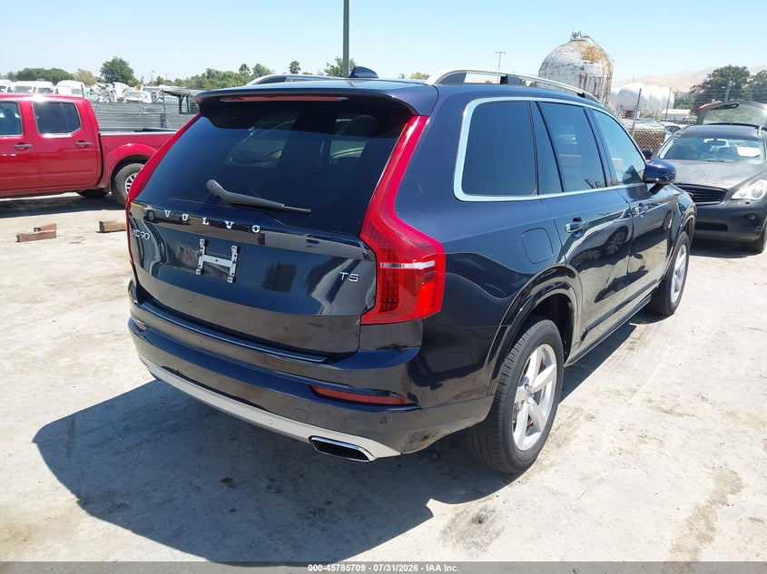 2017 Volvo Xc90 VIN YV4102KK2H1141301 IAAI salvage auction — NORMAL WEAR, Salvage Title, sold $1,050 on 2026-08-13 (photo 4)