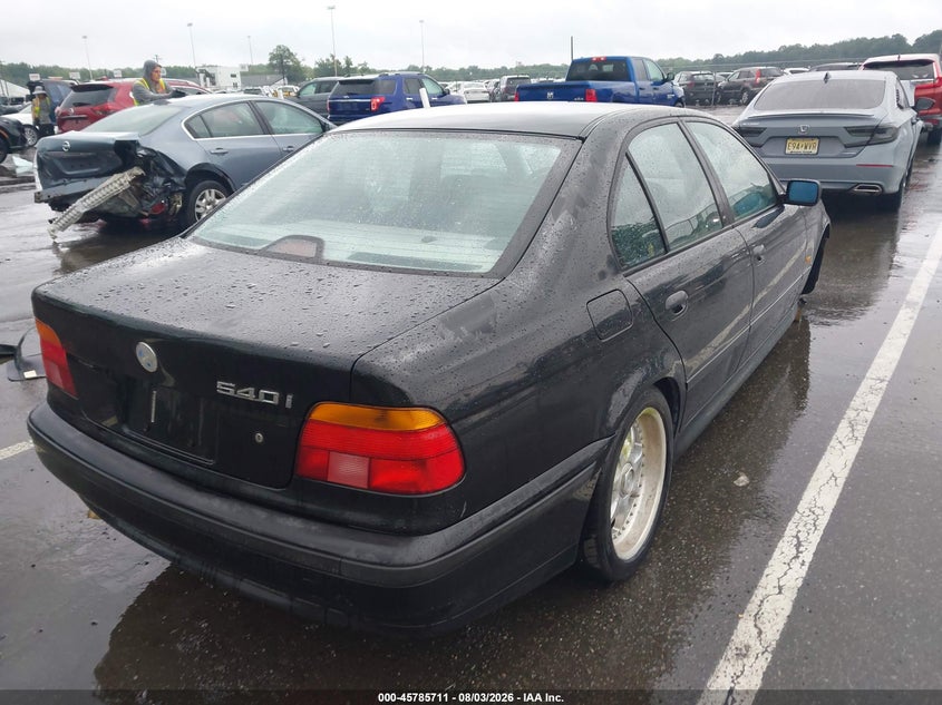 1998 BMW 5 series VIN WBADE5322WBV95179 IAAI salvage auction — SIDE, Clear (New Jersey), sold $925 on 2026-08-17 (photo 4)
