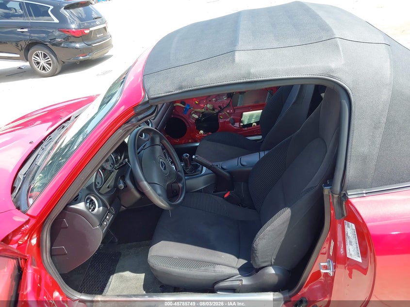 2005 Mazda Mazdaspeed mx-5 miata VIN JM1NB354350411378 IAAI salvage auction — NORMAL WEAR, Original (Texas), sold $16,000 on 2026-08-07 (photo 8)