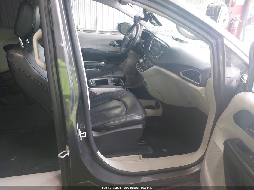 2022 Chrysler Pacifica VIN 2C4RC1BG9NR133108 IAAI salvage auction — FRONT END, Salvage Title, sold $5,650 on 2026-08-23 (photo 5)