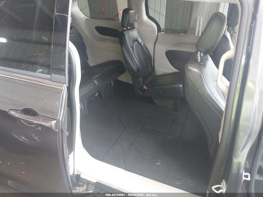 2022 Chrysler Pacifica VIN 2C4RC1BG9NR133108 IAAI salvage auction — FRONT END, Salvage Title, sold $5,650 on 2026-08-23 (photo 8)