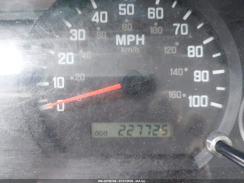 2015 Isuzu Npr hd VIN 54DC4W1C5FS806227 IAAI salvage auction — ENGINE DAMAGE, Clear (New Hampshire), sold $3,000 on 2026-09-06 (photo 5)