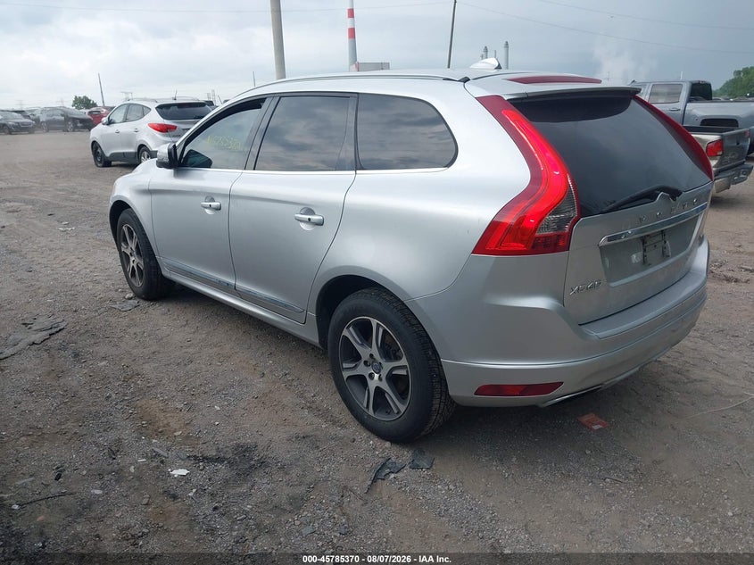 2014 Volvo Xc60 VIN YV4902DZ9E2500369 IAAI salvage auction — NORMAL WEAR, Clear (Indiana), sold $1,050 on 2026-08-12 (photo 3)