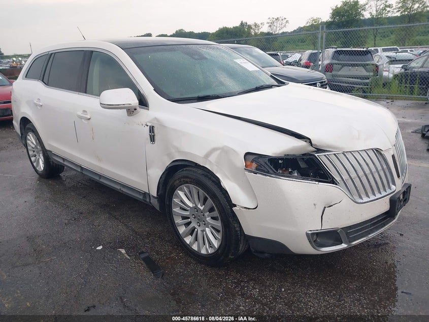 2012 Lincoln Mkt VIN 2LMHJ5FRXCBL50936 IAAI salvage auction — RIGHT FRONT, Salvage (Iowa), sold $450 on 2026-09-02 (photo 1)