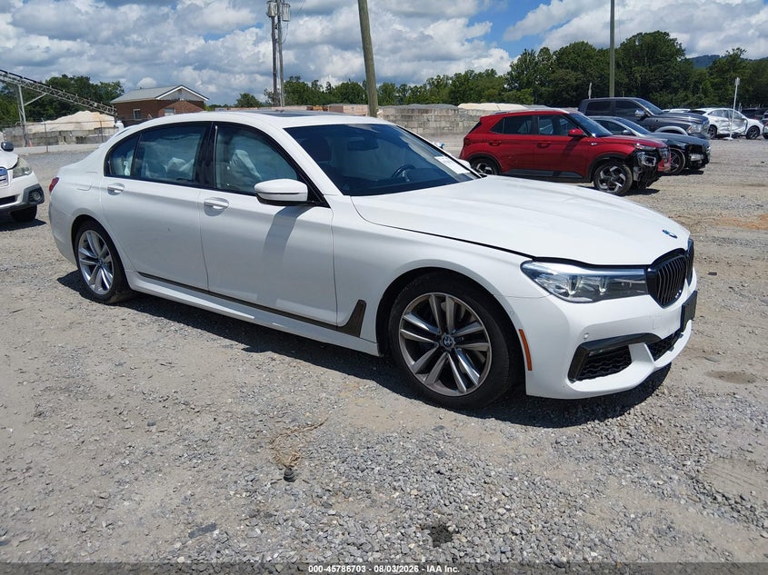 2019 BMW 7er VIN WBA7E2C56KB454454 — IAAI salvage auction photo