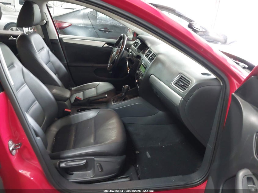 2014 Volkswagen Jetta VIN 3VWD17AJ3EM423753 IAAI salvage auction — FRONT END, Salvage (Pennsylvania), sold $875 on 2026-09-02 (photo 5)