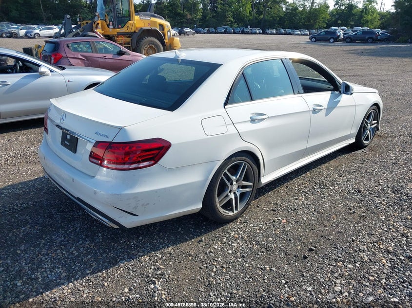 2016 Mercedes-benz E-class VIN WDDHF8JB9GB245416 IAAI salvage auction — NORMAL WEAR, Clear (New York), sold $7,150 on 2026-08-18 (photo 4)