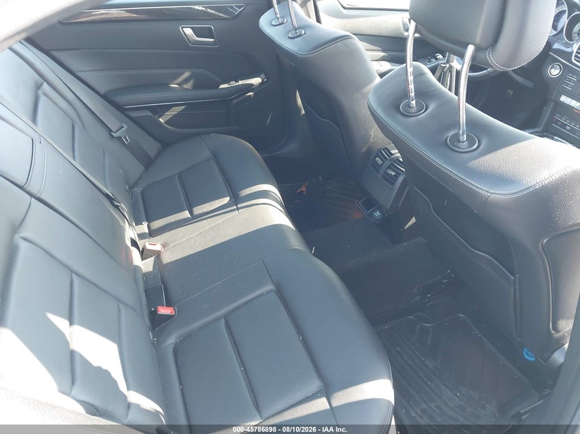 2016 Mercedes-benz E-class VIN WDDHF8JB9GB245416 IAAI salvage auction — NORMAL WEAR, Clear (New York), sold $7,150 on 2026-08-18 (photo 8)