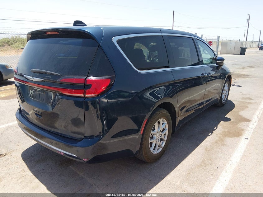 2023 Chrysler Pacifica VIN 2C4RC1BG0PR627568 IAAI salvage auction — NORMAL WEAR, Salvage Title, sold $9,300 on 2026-08-19 (photo 4)