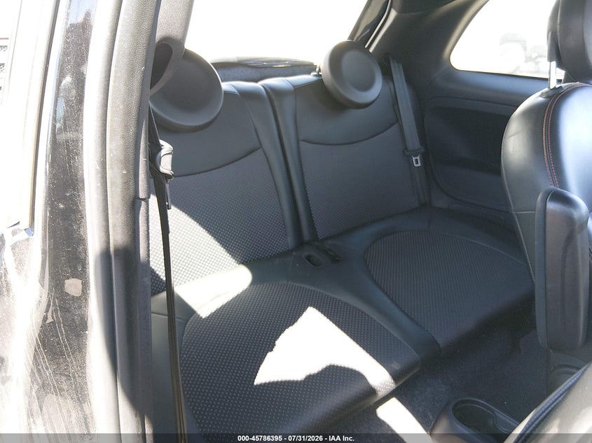 2015 Fiat 500 VIN 3C3CFFGE7FT647463 IAAI salvage auction — NORMAL WEAR, Wait Title, sold $175 on 2026-08-13 (photo 8)