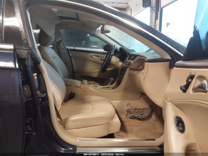 2006 Mercedes-benz Cls-class VIN WDDDJ75X46A063558 IAAI salvage auction — FRONT & REAR, Clear (New Jersey), sold $25 on 2026-08-05 (photo 5)