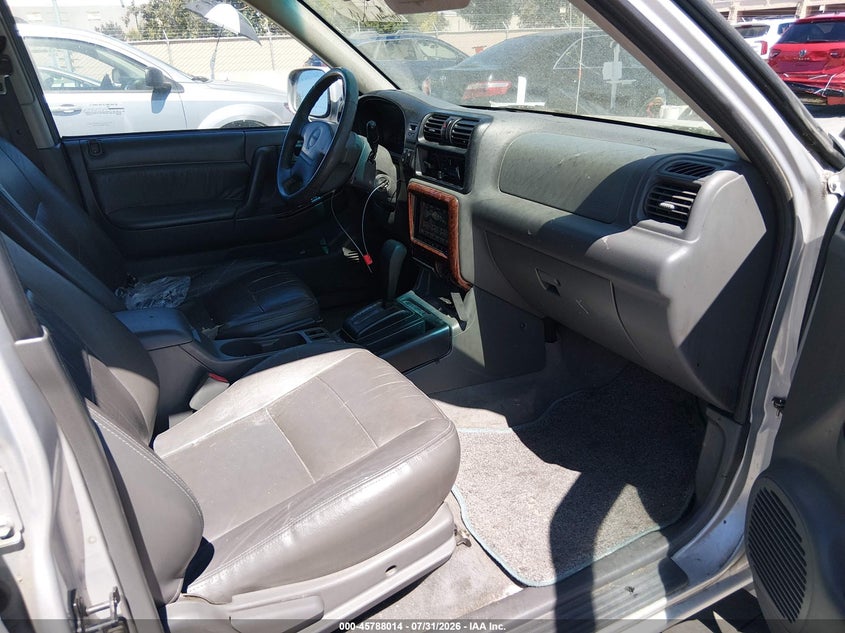 2000 Isuzu Rodeo VIN 4S2CK58W9Y4349907 IAAI salvage auction — NORMAL WEAR, Clear - Dealer Only (California), sold $150 on 2026-09-08 (photo 5)