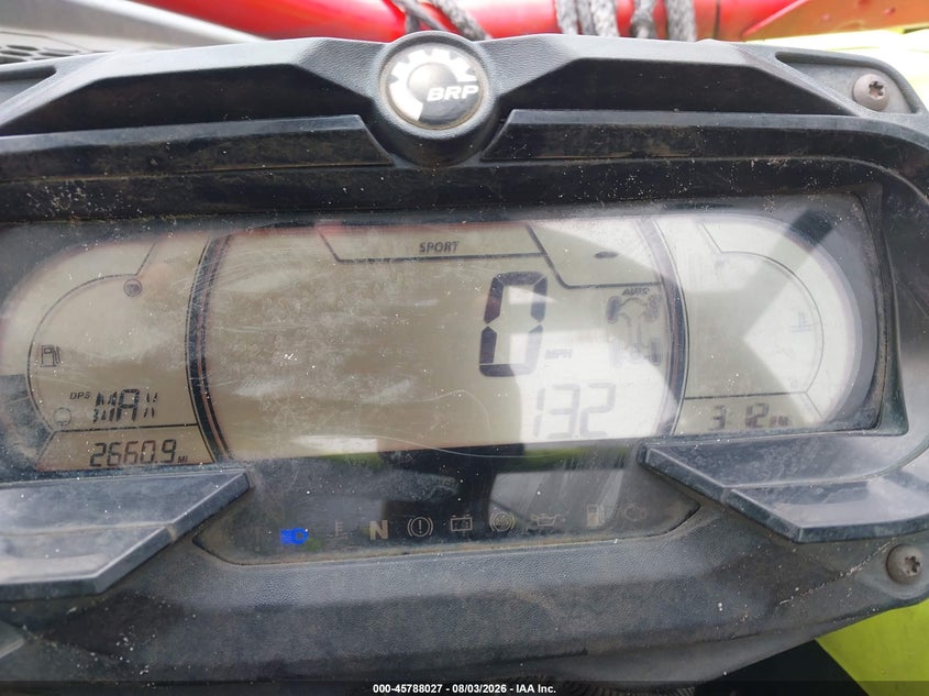 2020 Can-am/ brp Maverick VIN 3JBVWAV27LK000632 IAAI salvage auction — RIGHT FRONT, Wait Title, sold $10,850 on 2026-09-01 (photo 7)