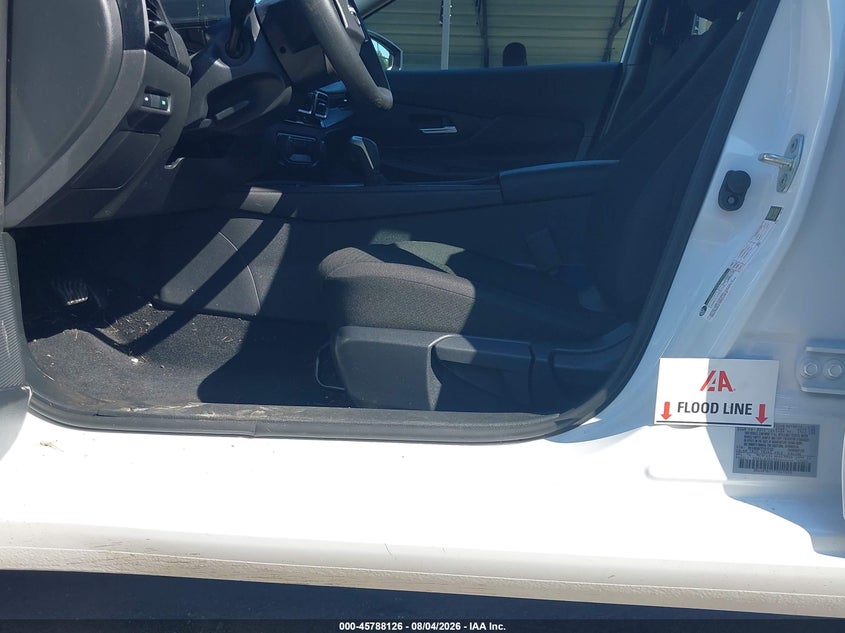 2026 Nissan Sentra VIN 3N1AB9BV7TY217103 IAAI salvage auction — WATER/FLOOD, Salvage Title, sold $8,800 on 2026-08-20 (photo 6)