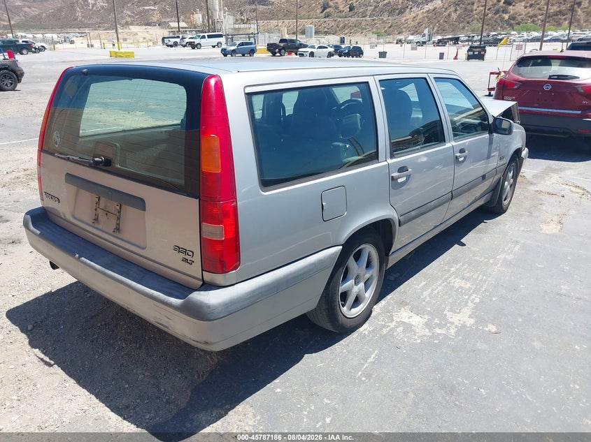 1997 Volvo 850 VIN YV1LW5542V2294205 IAAI salvage auction — NORMAL WEAR, Salvage (California), sold $150 on 2026-08-12 (photo 4)