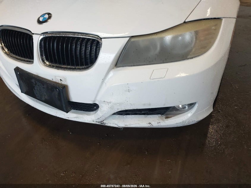 2011 BMW 3er VIN WBAPK5C52BA995677 IAAI salvage auction — LEFT FRONT, Salvage - Greater Than 75% (Maryland), sold $975 on 2026-09-07 (photo 6)