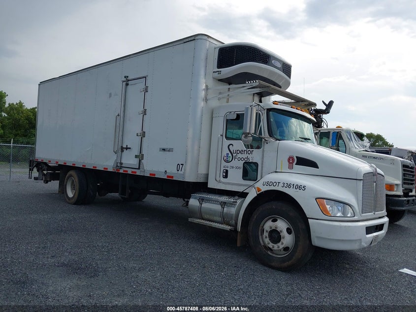 2022 Kenworth T3 series VIN 2NKHHM6X9NM481284 — IAAI salvage auction photo