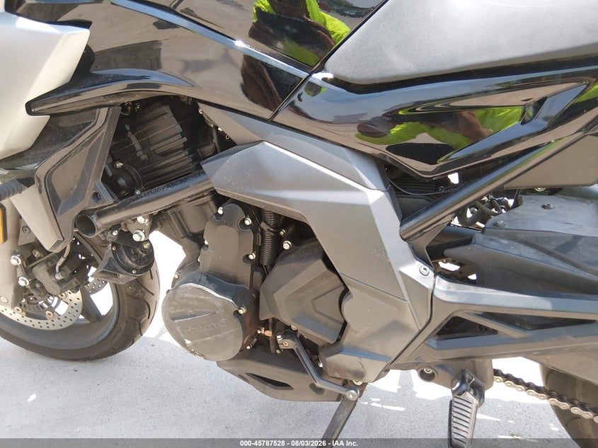 2022 Cf moto 650nk VIN LCEPEVLB0N6000014 IAAI salvage auction — FRONT END, Salvage (Texas), sold $950 on 2026-09-17 (photo 9)