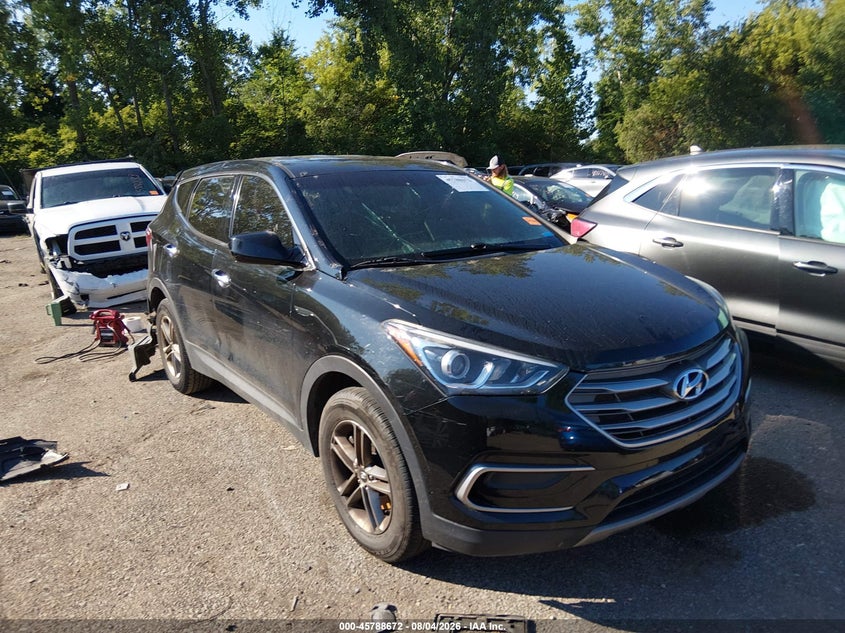 2017 Hyundai Santa fe VIN 5NMZTDLB1HH046922 IAAI salvage auction — REAR END, Wait Title, sold $825 on 2026-08-28 (photo 1)