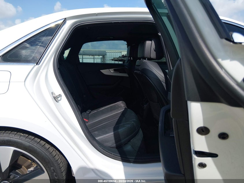 2017 Audi A4 VIN WAUENAF44HN000179 IAAI salvage auction — FRONT END, Salvage Title, sold $7,000 on 2026-09-05 (photo 8)