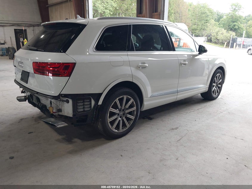 2019 Audi Q7 VIN WA1LAAF73KD004506 IAAI salvage auction — REAR END, Salvage Title, sold $14,450 on 2026-08-26 (photo 4)