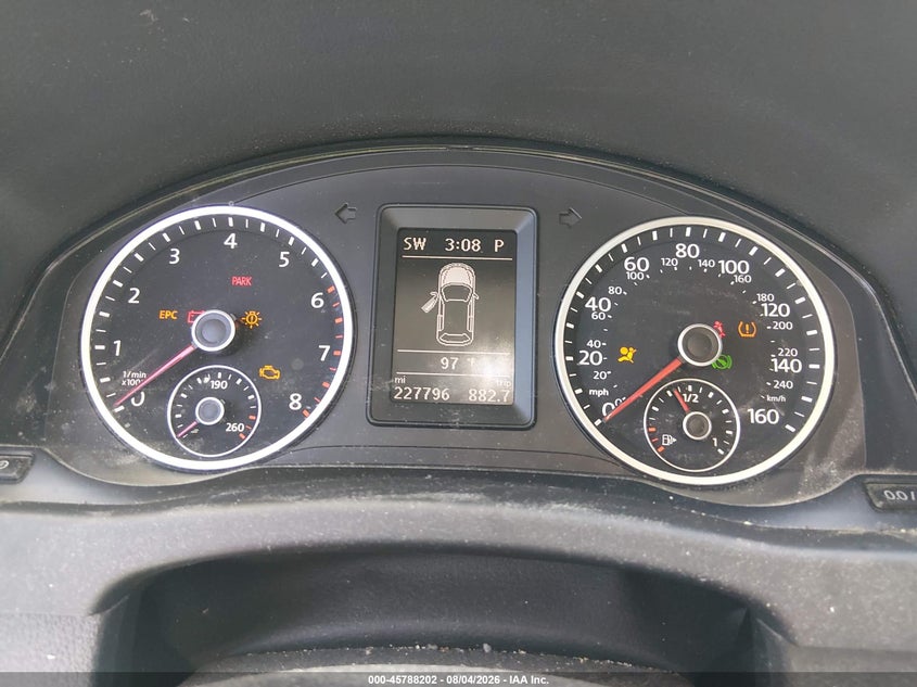 2014 Volkswagen Tiguan VIN WVGBV3AXXEW592370 IAAI salvage auction — NORMAL WEAR, Clear (New Jersey), sold $25 on 2026-08-13 (photo 7)