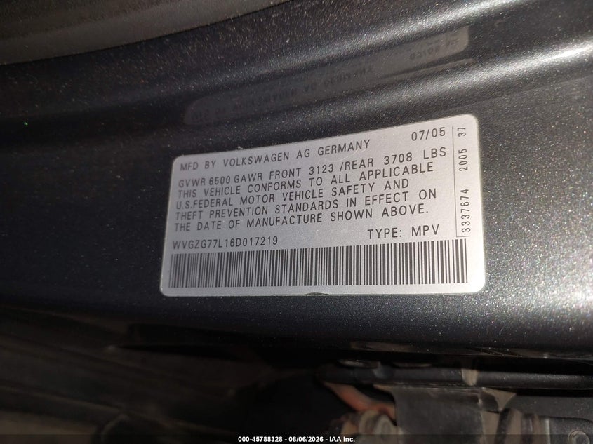 2006 Volkswagen Touareg VIN WVGZG77L16D017219 IAAI salvage auction — NORMAL WEAR, Clear (Pennsylvania), sold $225 on 2026-08-13 (photo 9)
