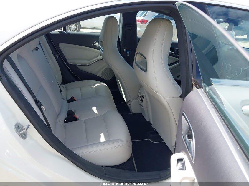 2014 Mercedes-benz Cla-klasse VIN WDDSJ4EB3EN059065 IAAI salvage auction — NORMAL WEAR, Clear (Georgia), sold $1,900 on 2026-08-13 (photo 8)