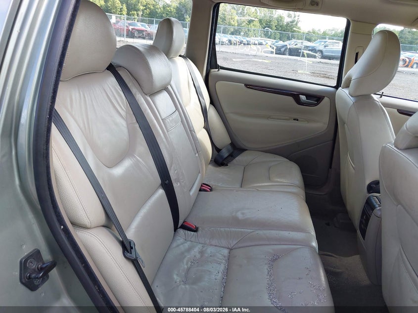 2007 Volvo V70 VIN YV1SW592672650212 IAAI salvage auction — FRONT END, Mv-907A (New York), sold $400 on 2026-08-18 (photo 8)