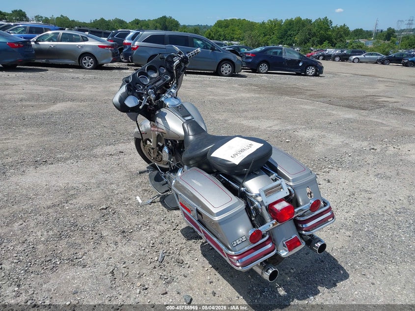 2007 Harley-davidson Electra glide VIN 1HD1FF4107Y642575 IAAI salvage auction — FRONT END, Salvage (Pennsylvania), sold $650 on 2026-09-18 (photo 3)