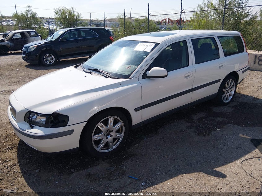 2003 Volvo V70 VIN YV1SJ59H532332210 IAAI salvage auction — NORMAL WEAR, Clear (New Mexico), sold $200 on 2026-08-17 (photo 2)