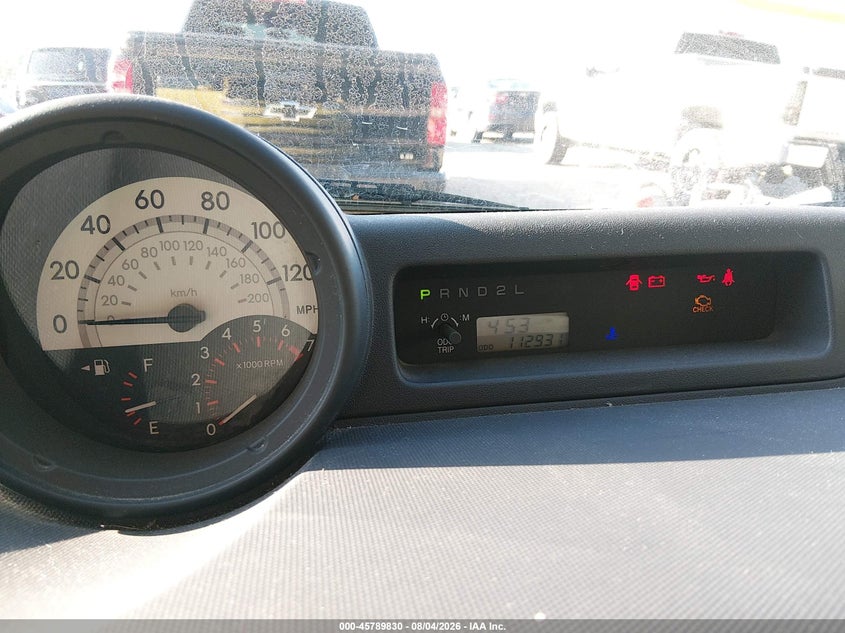 2005 Scion Xb VIN JTLKT324154015581 IAAI salvage auction — NORMAL WEAR, Clear (Indiana), sold $500 on 2026-10-14 (photo 7)