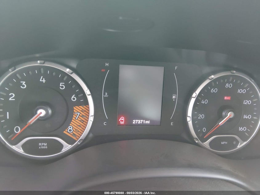 2023 Jeep Renegade VIN ZACNJDB19PPP72756 IAAI salvage auction — FRONT END, Salvage Title, sold $8,400 on 2026-08-12 (photo 7)