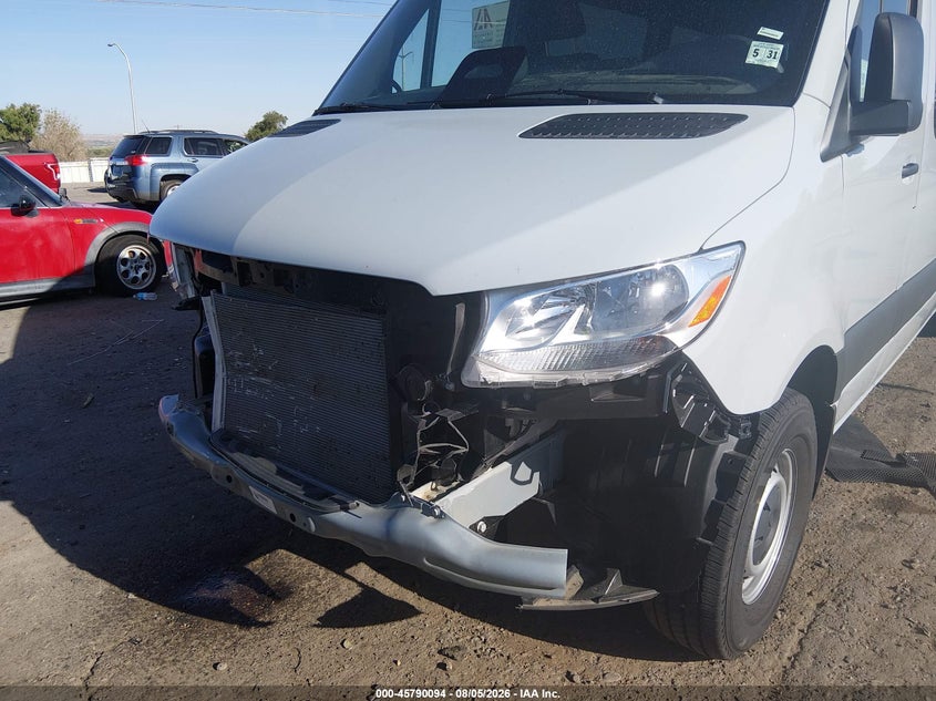 2026 Mercedes-benz Sprinter VIN W1Z4KGHY7TT615377 IAAI salvage auction — FRONT END, Enterprise Vehicles Clear Only (New Jersey), sold $39,625 on 2026-08-22 (photo 6)