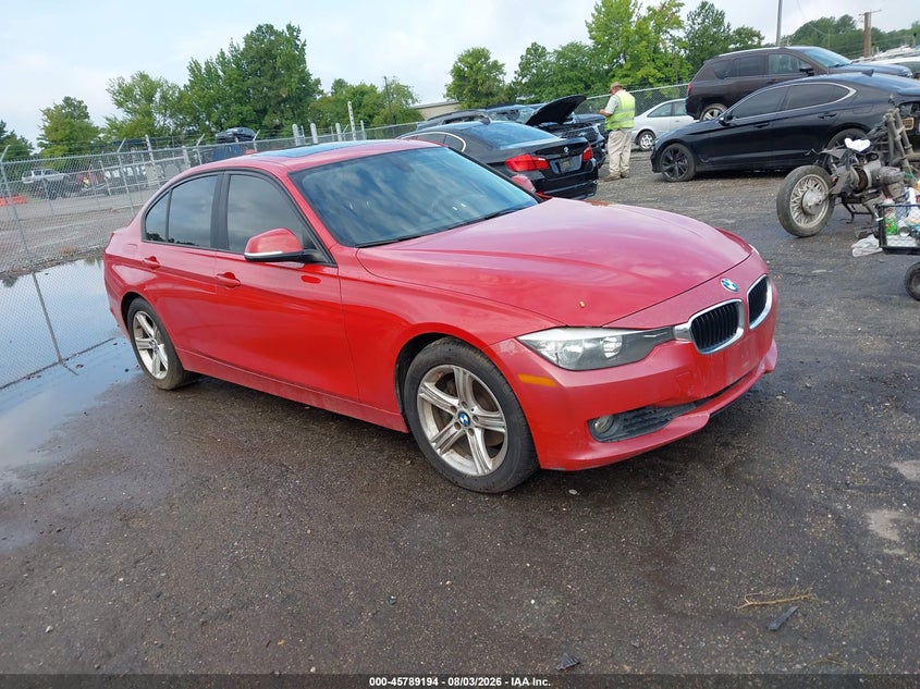 2014 BMW 3er VIN WBA3C3G58ENS69331 IAAI salvage auction — NORMAL WEAR, Clear (Virginia), sold $1,400 on 2026-08-14 (photo 1)