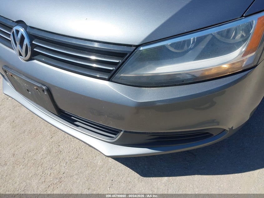 2014 Volkswagen Jetta VIN 3VWB17AJ1EM445385 IAAI salvage auction — NORMAL WEAR, Original (New Hampshire), sold $675 on 2026-08-19 (photo 6)