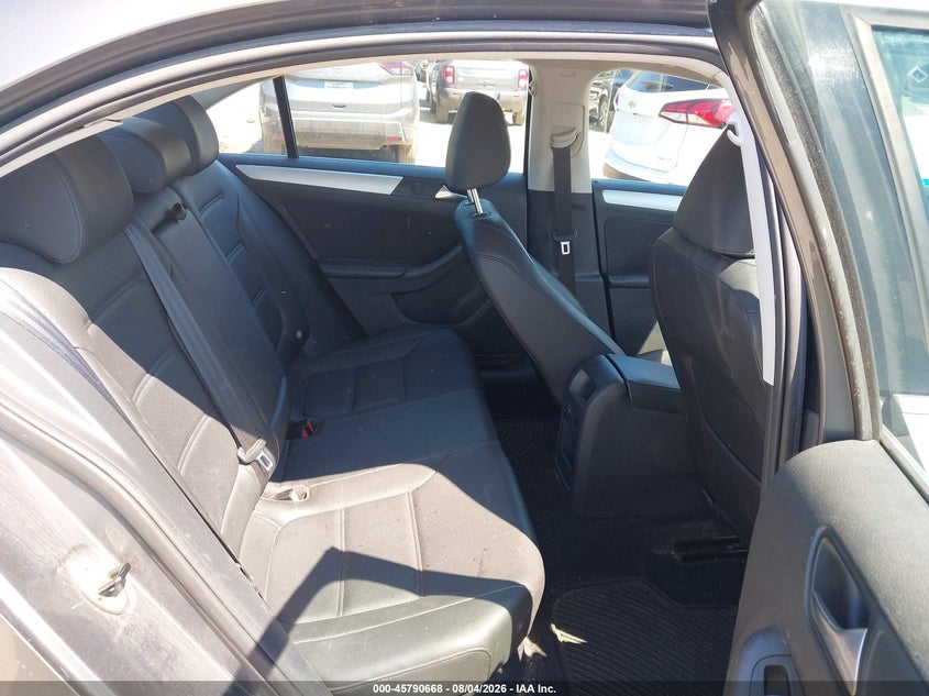 2014 Volkswagen Jetta VIN 3VWB17AJ1EM445385 IAAI salvage auction — NORMAL WEAR, Original (New Hampshire), sold $675 on 2026-08-19 (photo 8)