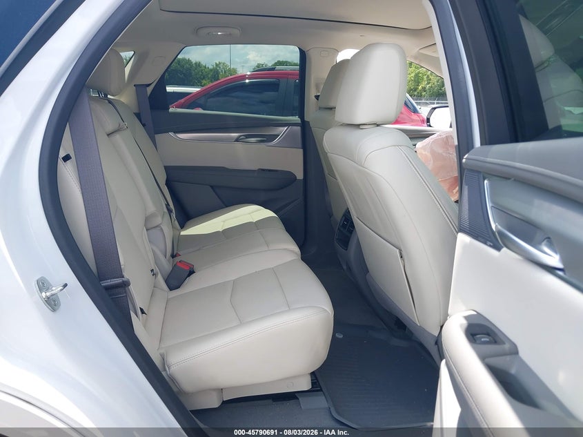 2025 Cadillac Xt5 VIN 1GYKNCR4XSZ112203 IAAI salvage auction — FRONT END, Salvage (Tennessee), sold $3,550 on 2026-09-03 (photo 8)