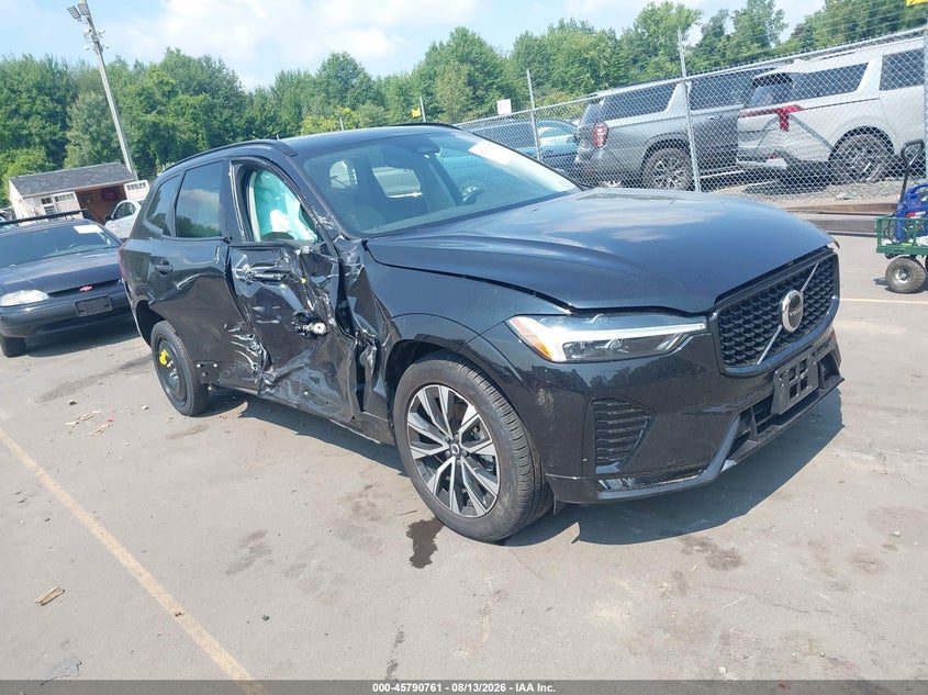 2025 Volvo Xc60 VIN YV4M12RJ7S1034887 — IAAI salvage auction photo
