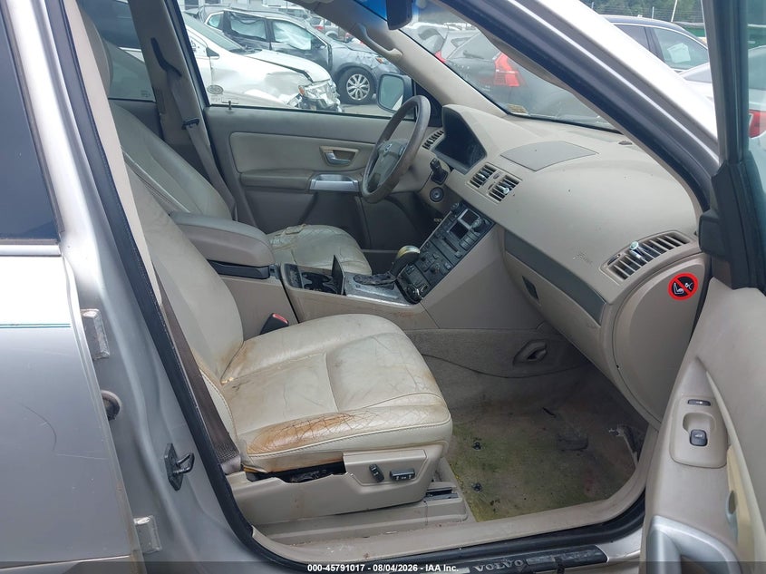 2006 Volvo Xc90 VIN YV4CZ852661238138 IAAI salvage auction — NORMAL WEAR, Clear (Virginia), sold $350 on 2026-08-10 (photo 5)