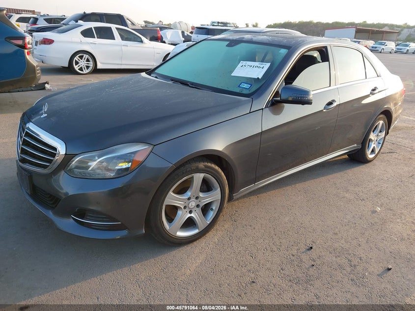 2014 Mercedes-benz E-klasse VIN WDDHF5KB5EA836231 IAAI salvage auction — NORMAL WEAR, Clear (Texas), sold $1,100 on 2026-08-20 (photo 2)