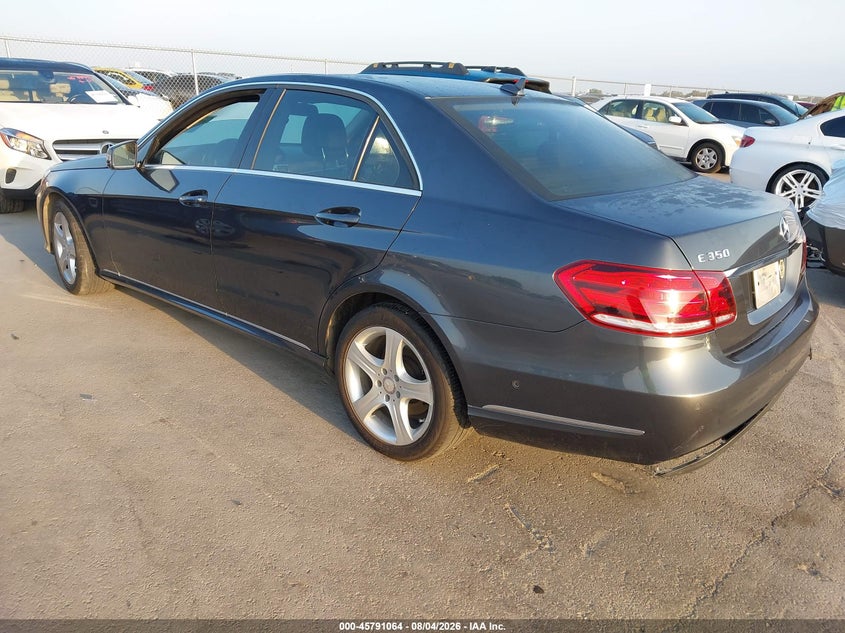 2014 Mercedes-benz E-klasse VIN WDDHF5KB5EA836231 IAAI salvage auction — NORMAL WEAR, Clear (Texas), sold $1,100 on 2026-08-20 (photo 3)
