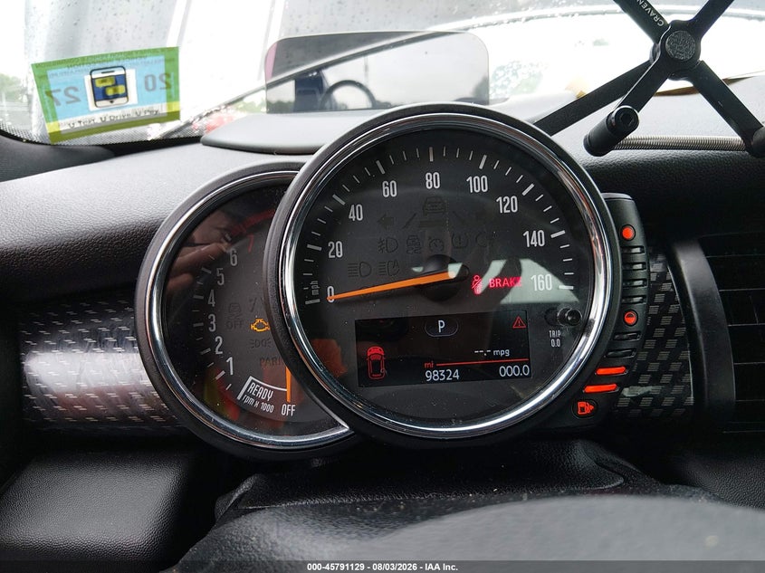 2017 Mini Hardtop VIN WMWXP7C56H3B94151 IAAI salvage auction — NORMAL WEAR, Clear (New Jersey), sold $3,225 on 2026-08-13 (photo 7)