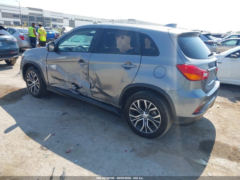 2019 Mitsubishi Outlander VIN JA4AP3AU3KU007548 IAAI salvage auction — SIDE, Salvage Title, sold $1,950 on 2026-09-17 (photo 3)